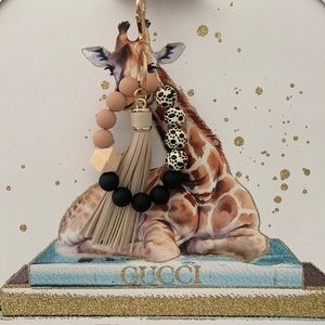 4/$20 NIB Tan Silicone Bracelet Keychain